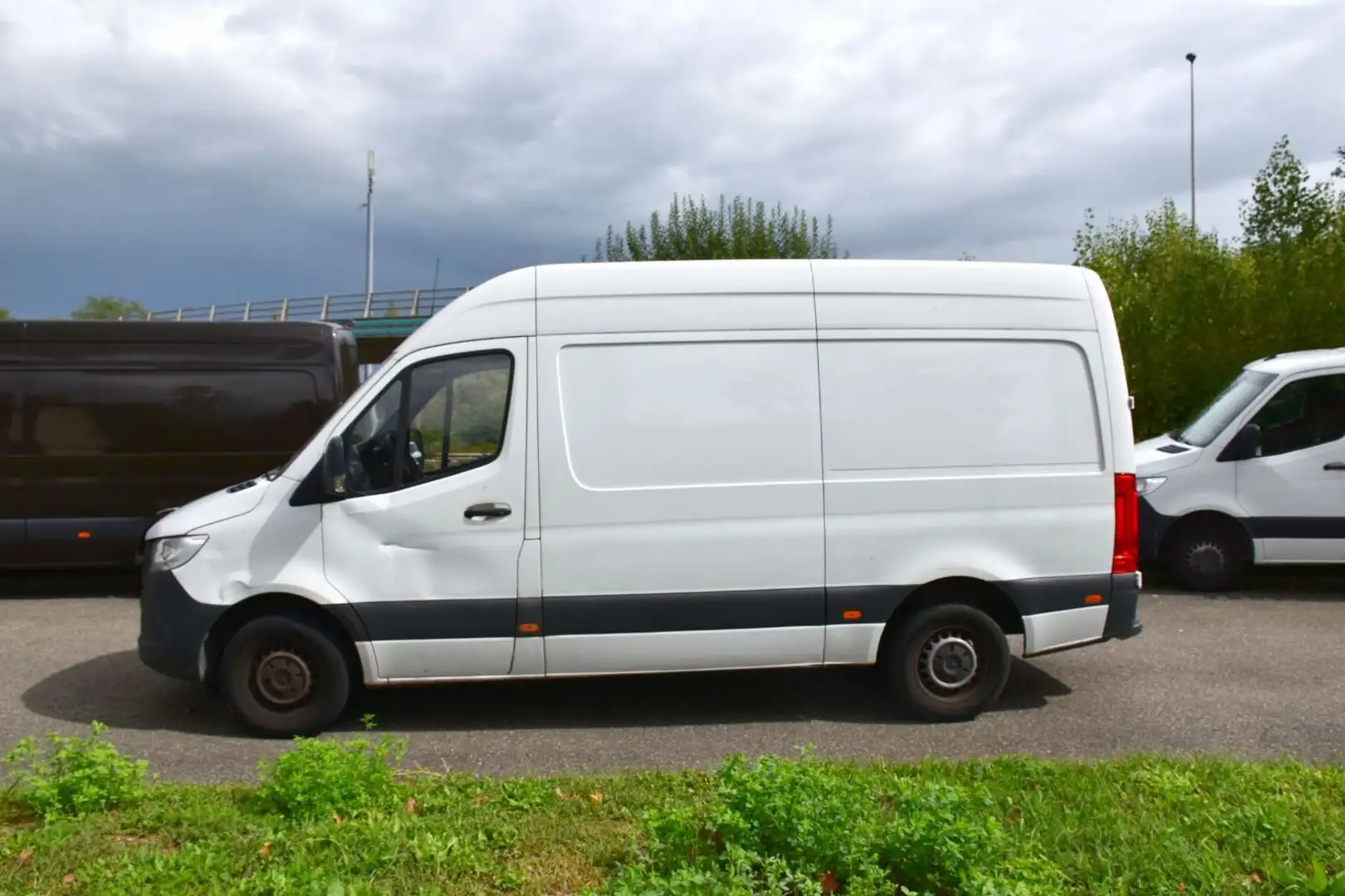 Mercedes-Benz Sprinter 12M3 143CH BVM6/CAMERA 15408HT Blanc - 2