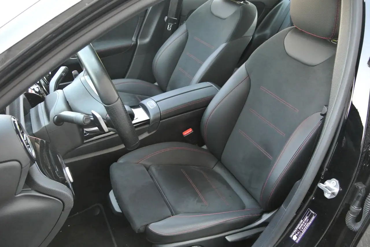 Mercedes-Benz A-Class Limousine Aut. ** AMG-Line **LEDER* LED * virt. CP, миниатюра 12
