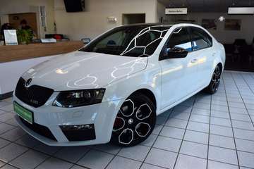 Lim. RS/ 2.0 TSI 230 PS/DSG/ELEKTR.SITZE