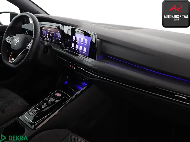 Volkswagen Golf view 10