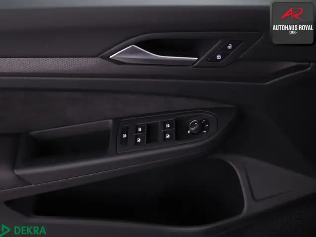 Volkswagen Golf view 14