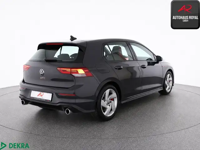 Volkswagen Golf view 5