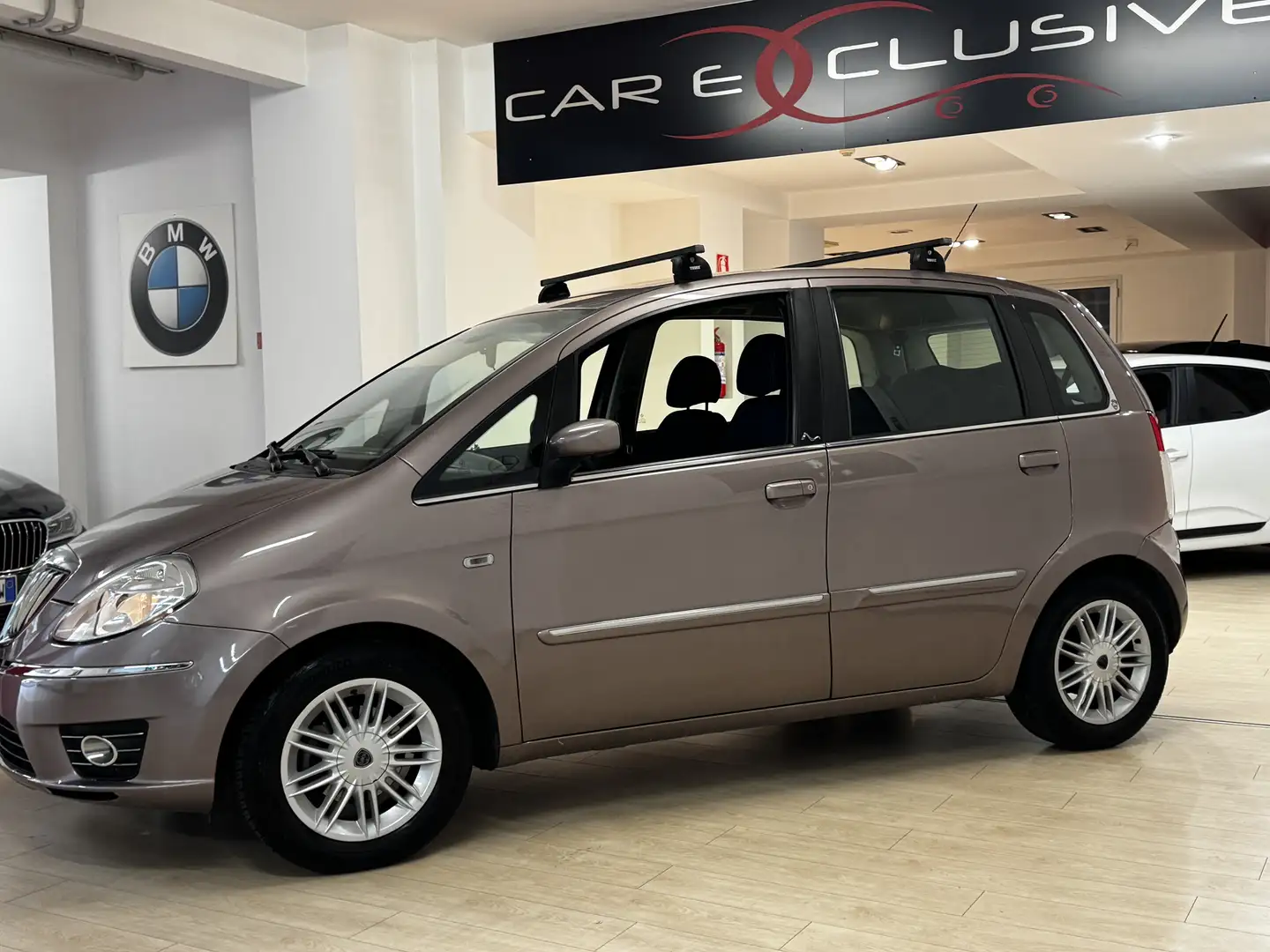 Lancia MUSA 1.4 16v Platino-Euro5-Automatica-Garantita Lilla - 2