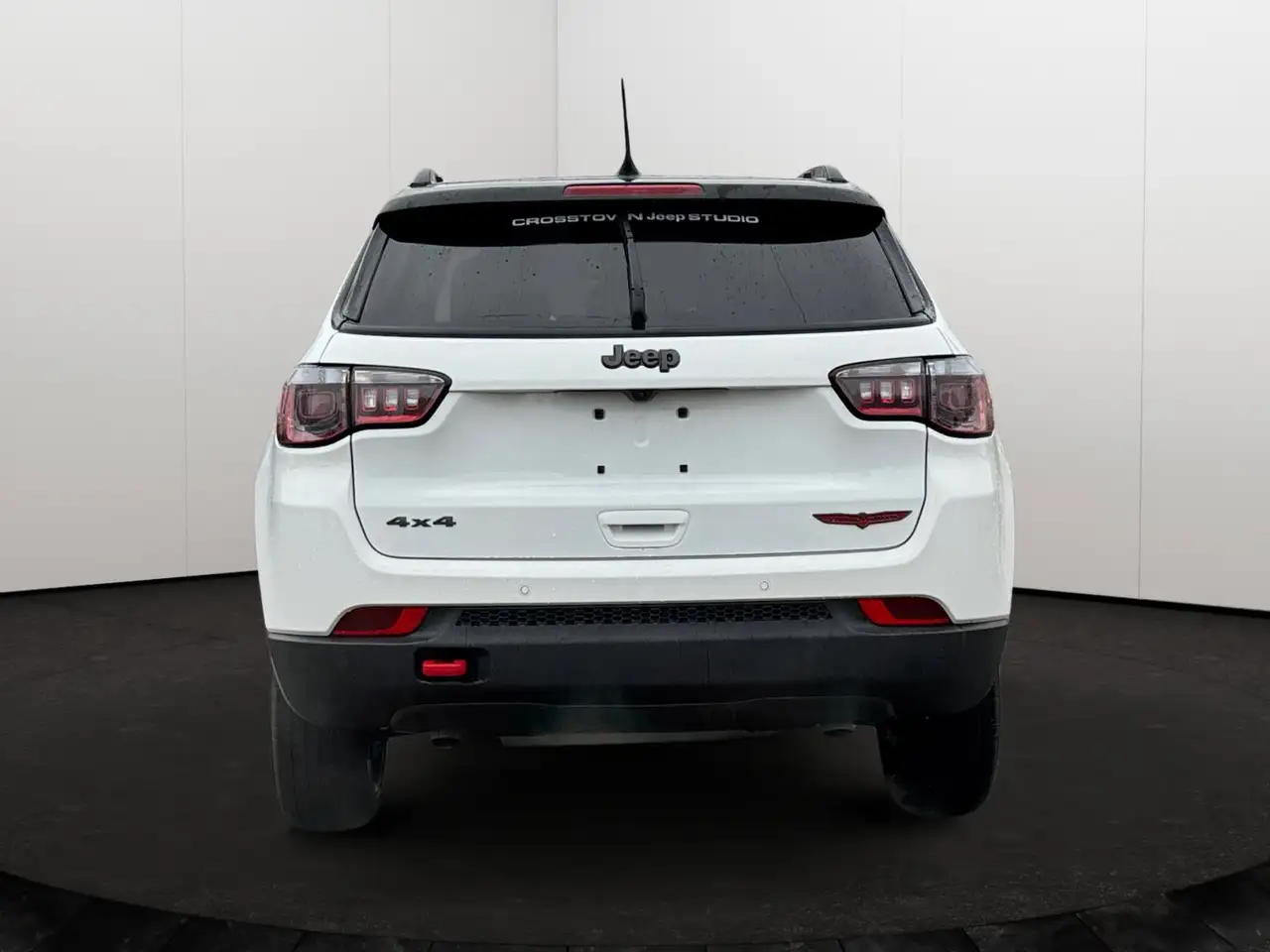 Jeep Compass снимка Jeep Compass