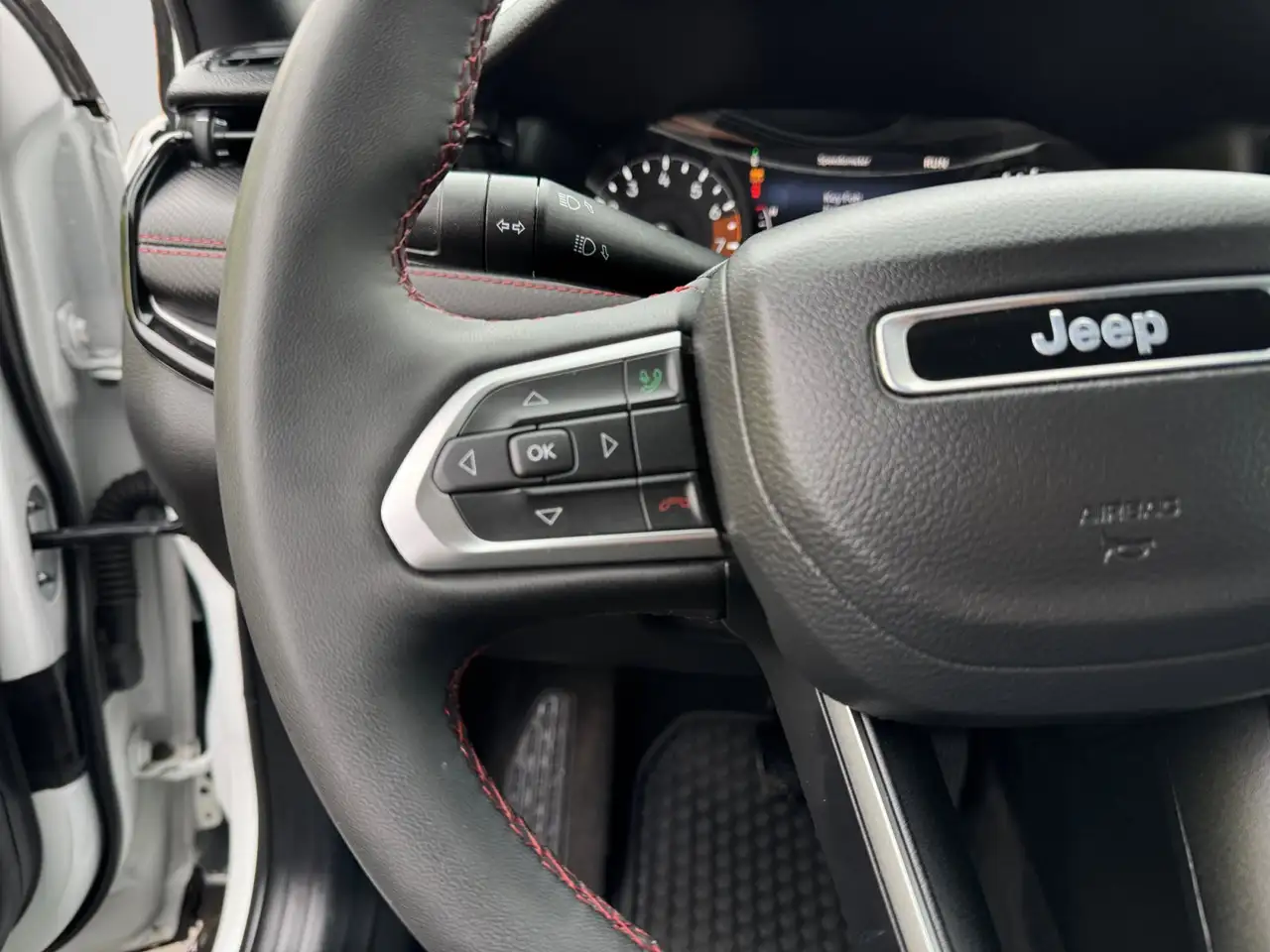 Jeep Compass снимка Jeep Compass