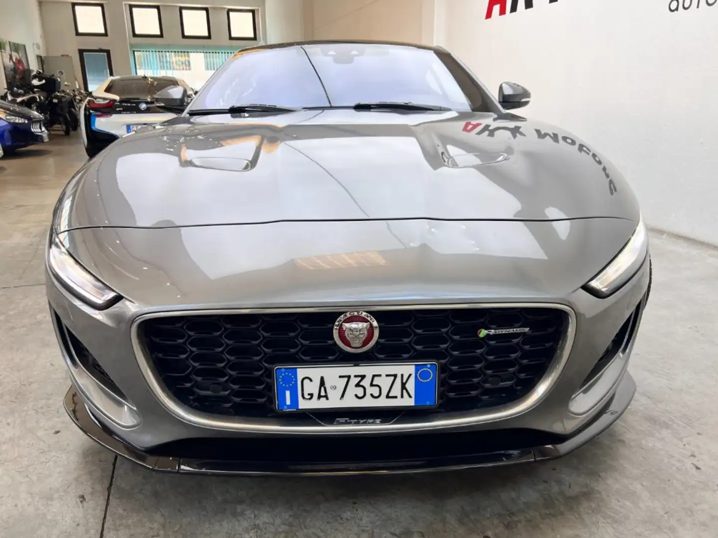 Jaguar F-Type 2.0 aut. Coupé R-Dynamic Grigio - 2