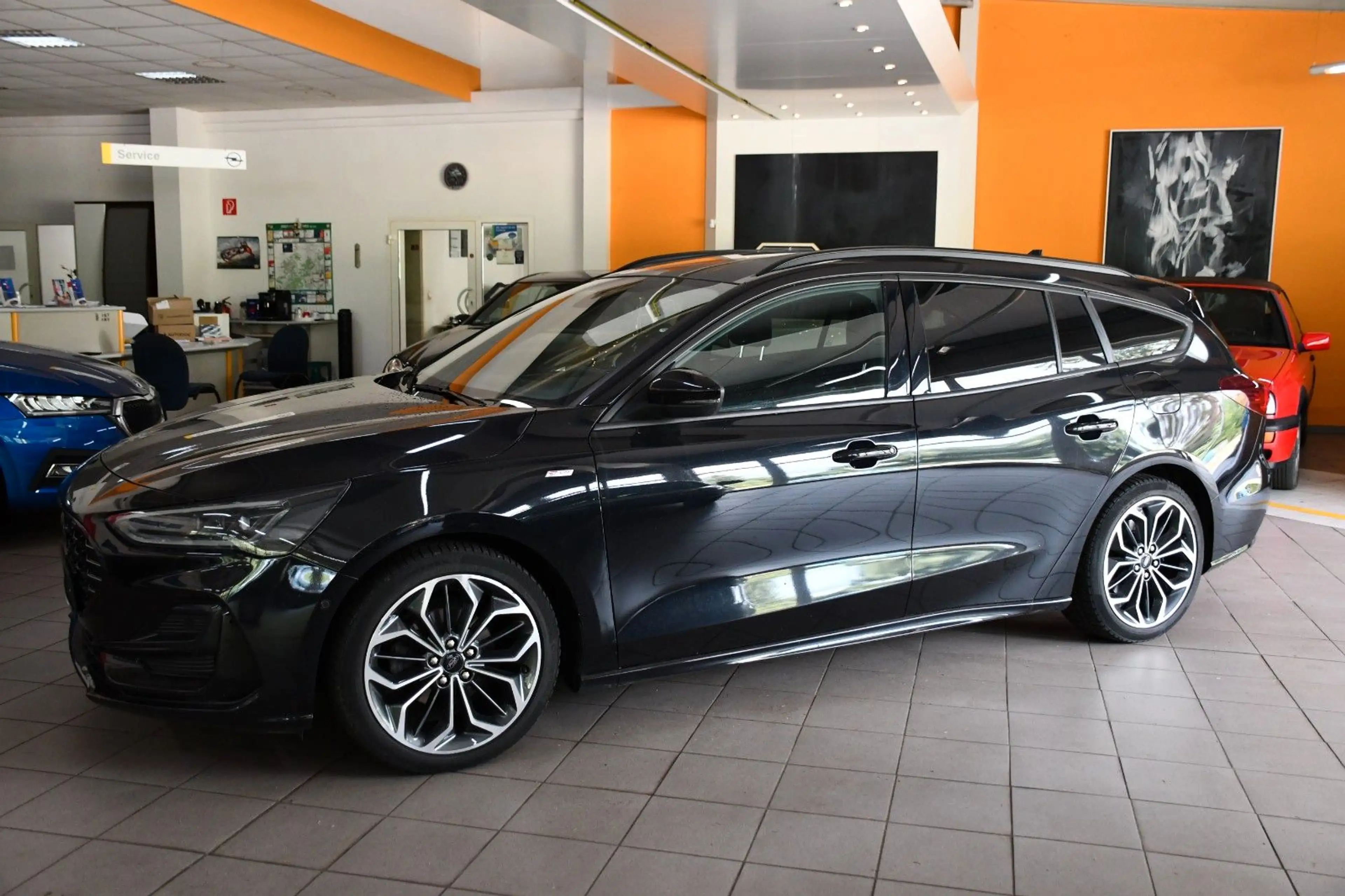 Ford Focus Turnier ST-Line X LED NAVI Kamera uvm. — photo 5