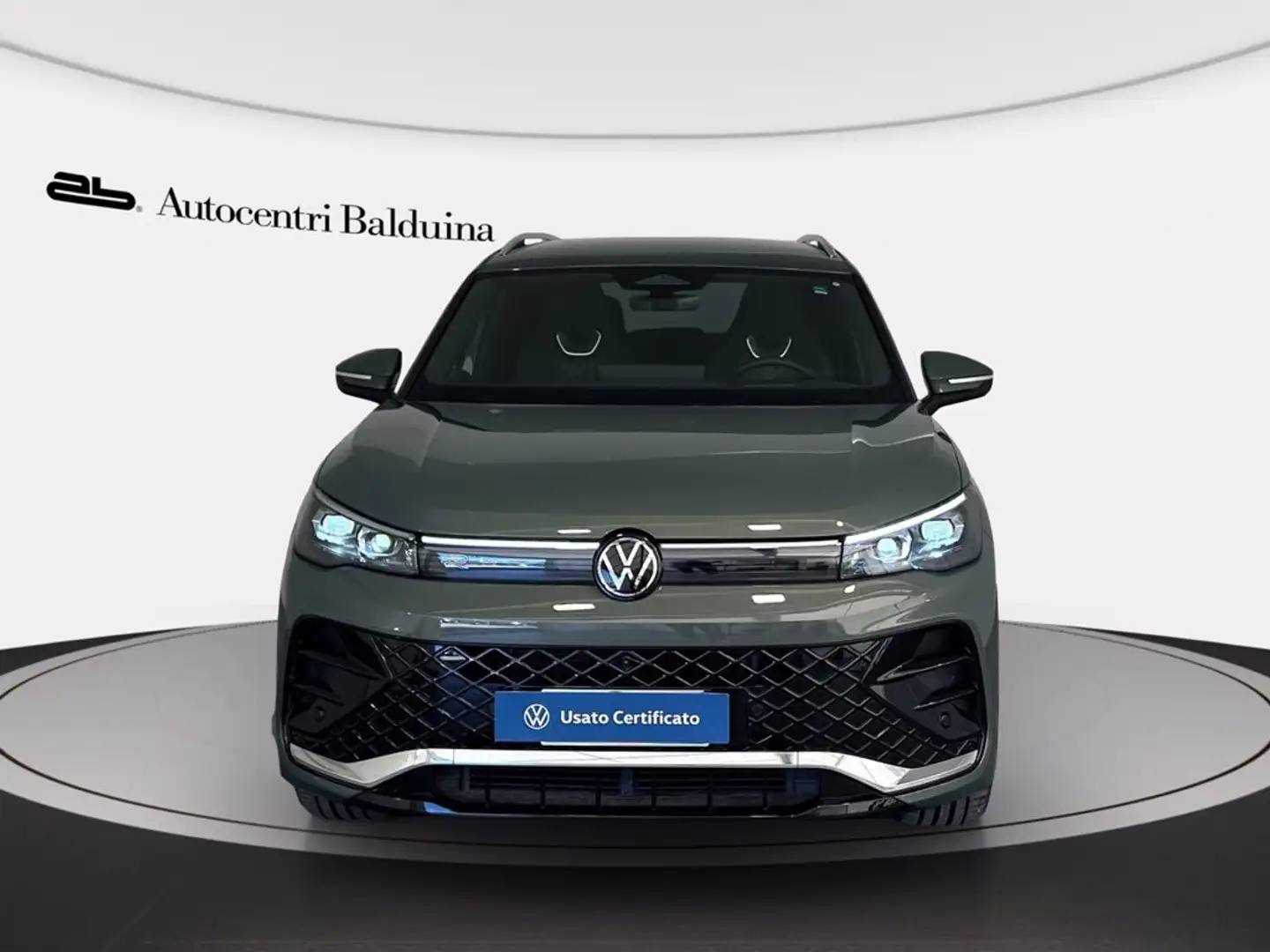 Volkswagen Tiguan 2.0 tdi r-line 150cv dsg Verde - 2