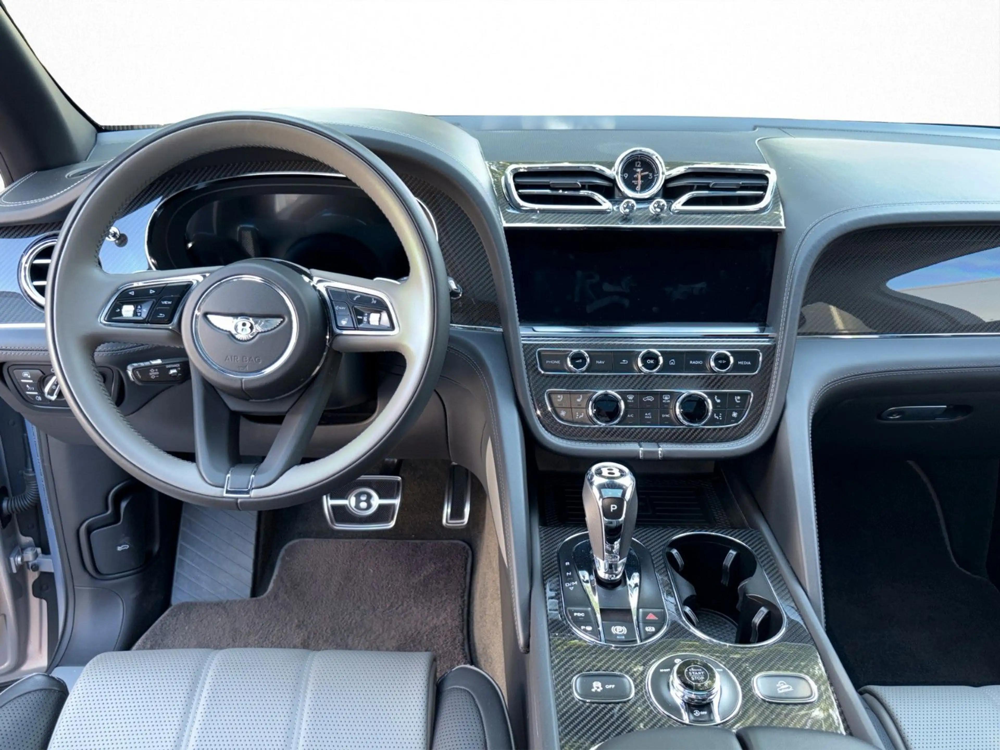 Bentley Bentayga 4.0 V8 - First Edition - duo tone — photo 14