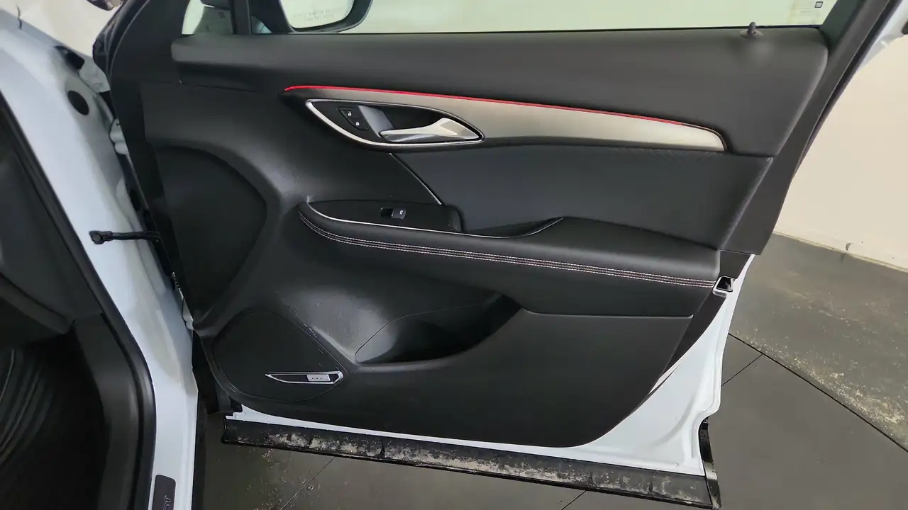 Buick Envision снимка Buick Envision