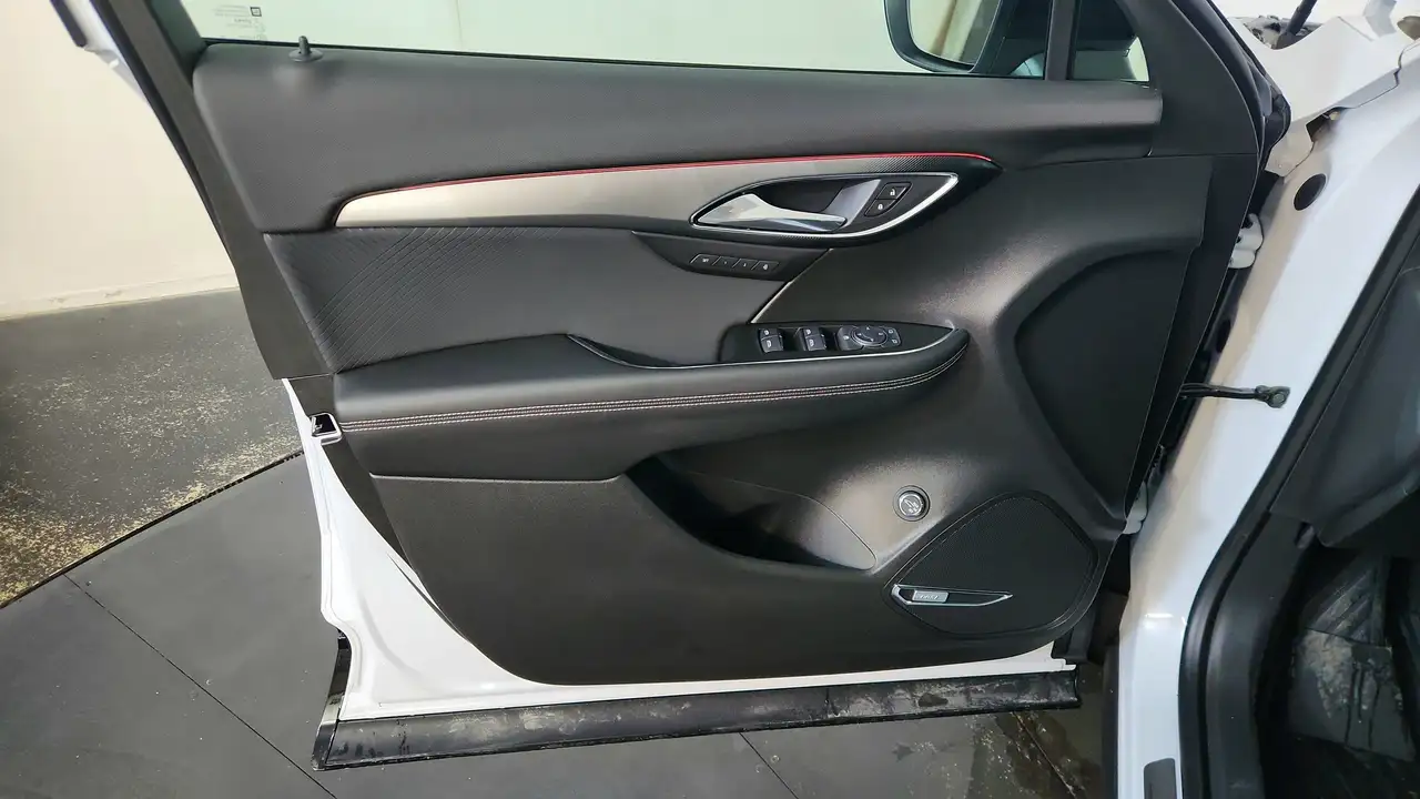 Buick Envision снимка Buick Envision