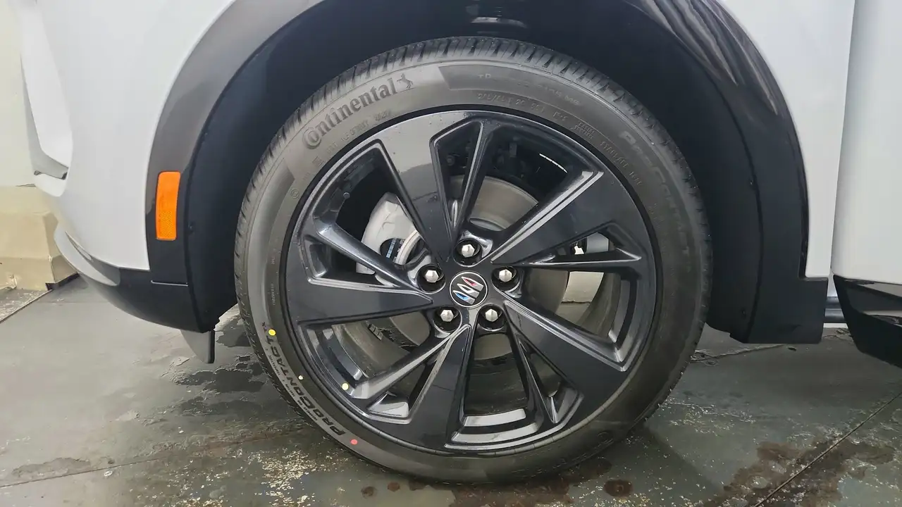 Buick Envision снимка Buick Envision