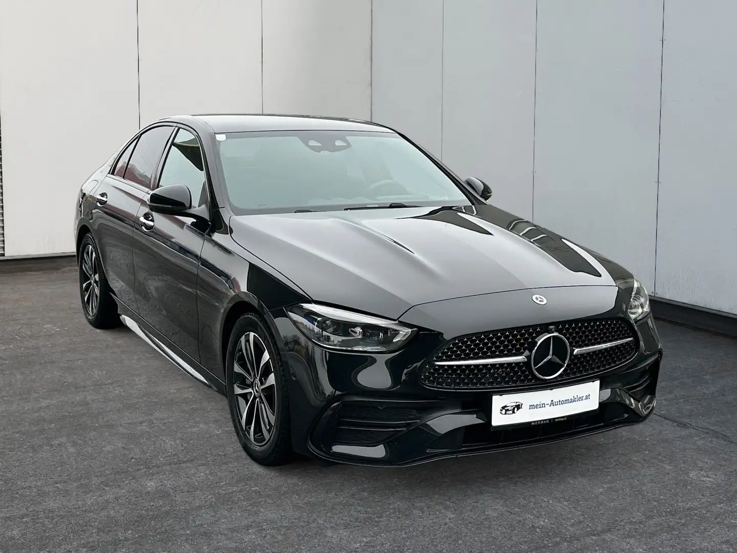 Mercedes-Benz C 200 C 200d Aut. *AMG* *Leasing möglich* Vollausst. Schwarz - 1