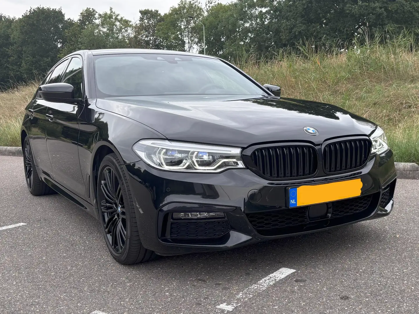 BMW 530 530e High Exe | M-Pack | Heads up | Shadow line Negro - 2