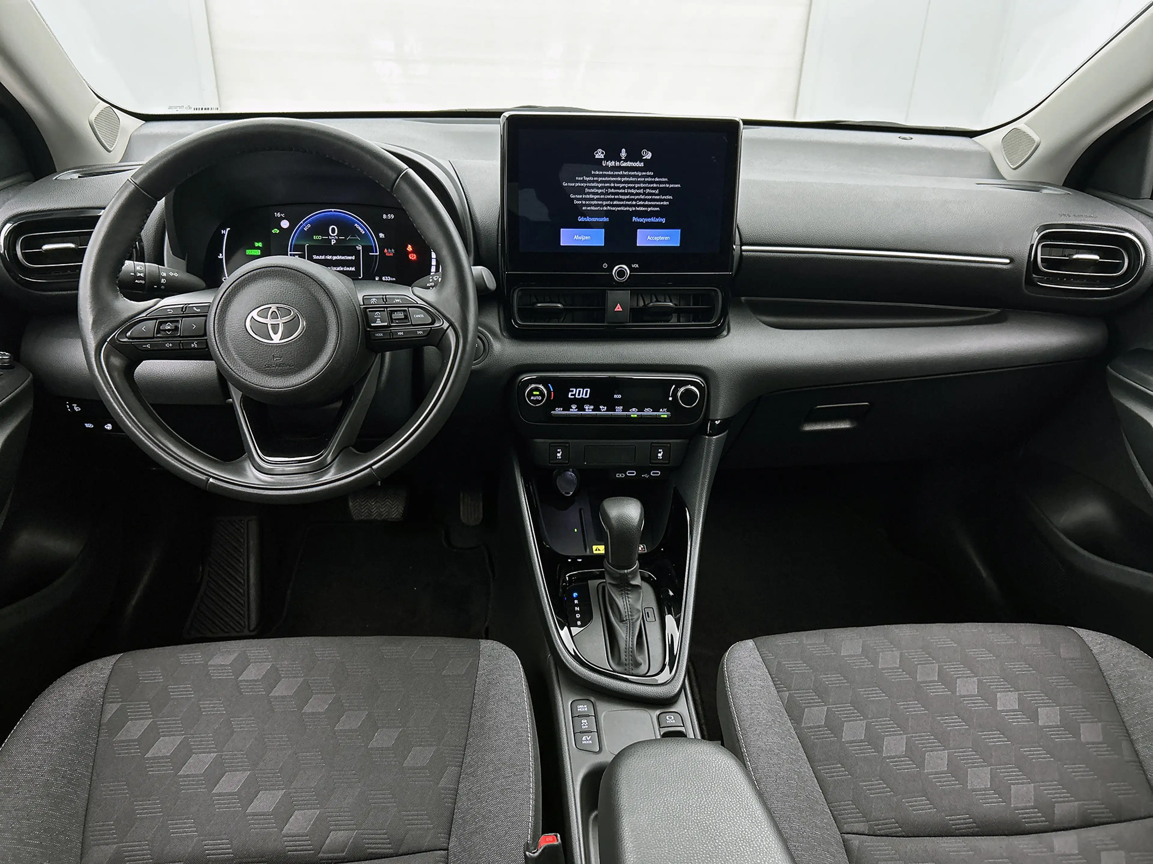 Toyota Yaris 1.5 Hybrid 115 Dynamic | Parkeersensoren V+A | Bli — photo 4