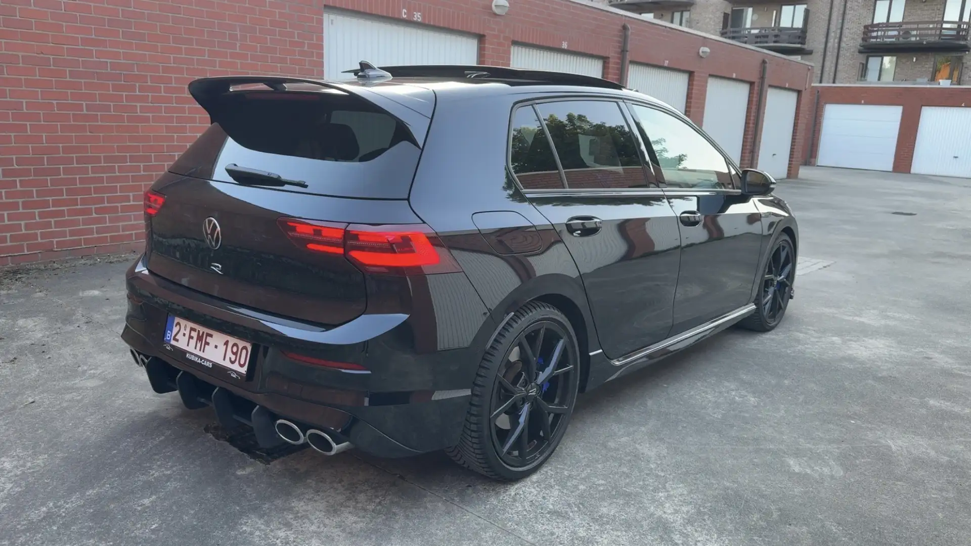 Volkswagen Golf R 2.0 TSI OPF 4Motion DSG - 1