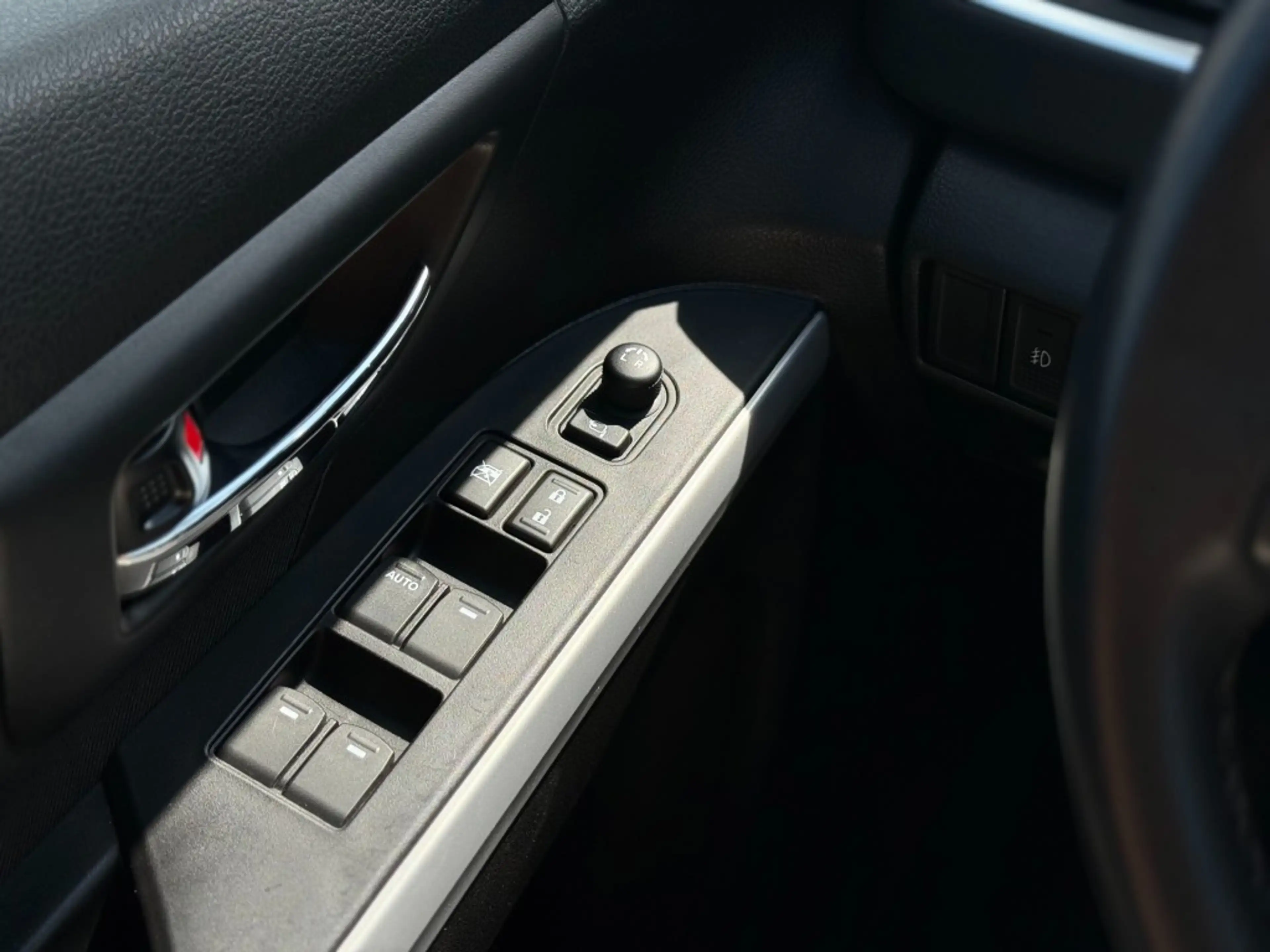 Suzuki SX4 S-Cross 1.0 SELECT ATM — photo 13