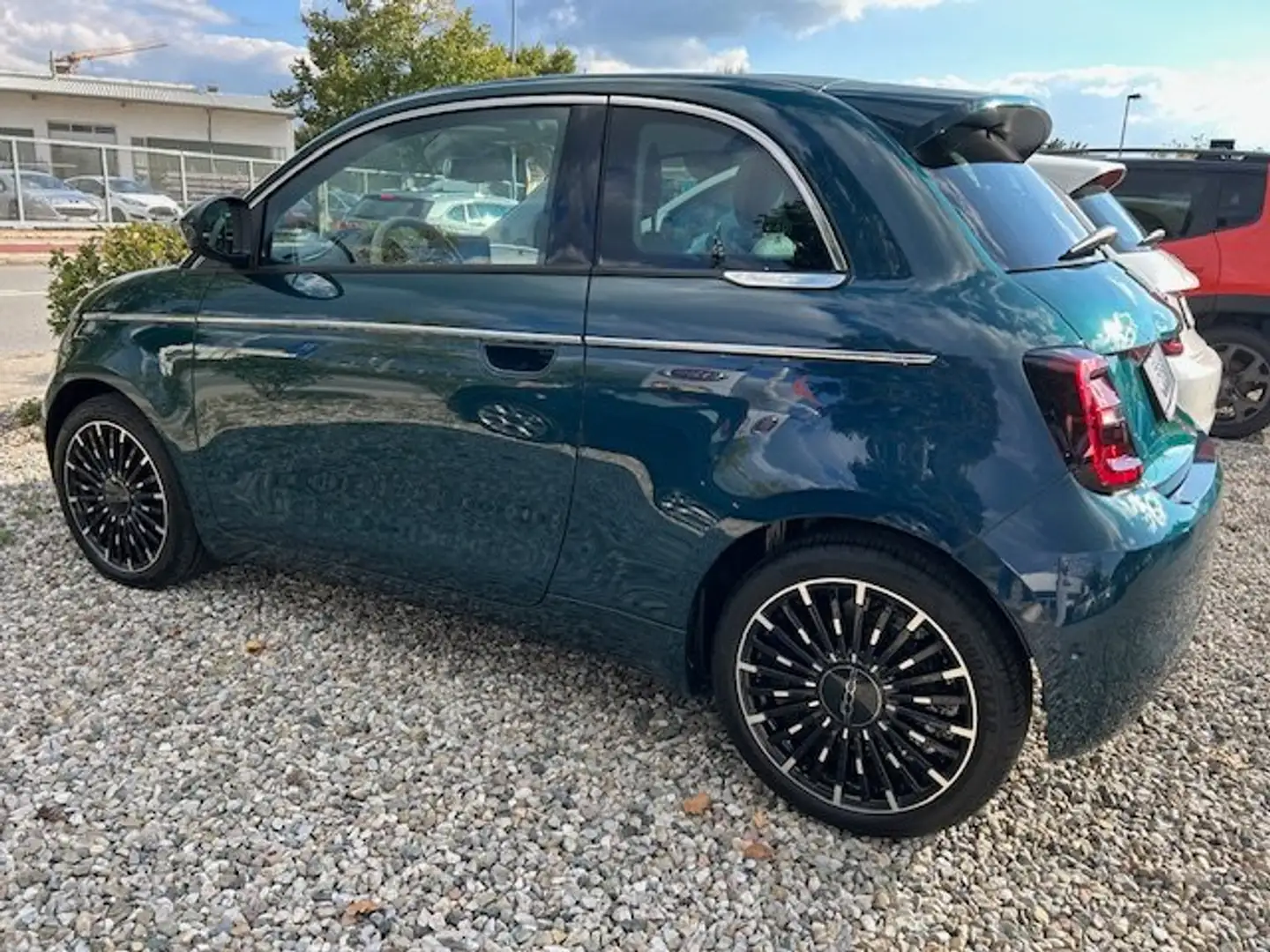 Fiat 500e La Prima by Bocelli Blau - 2