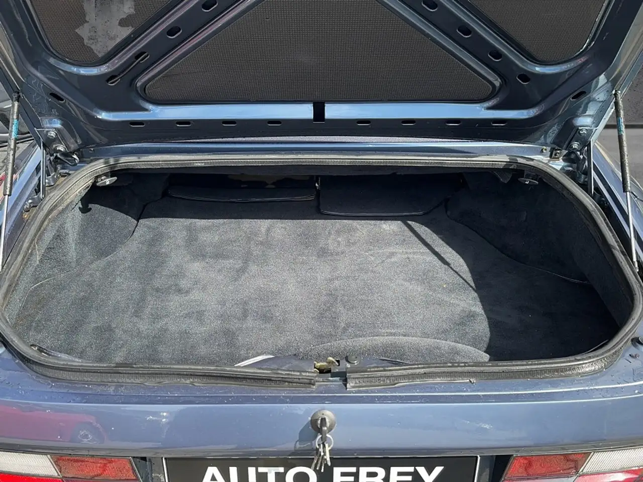 Porsche 944 S2 Cabrio, foto 10