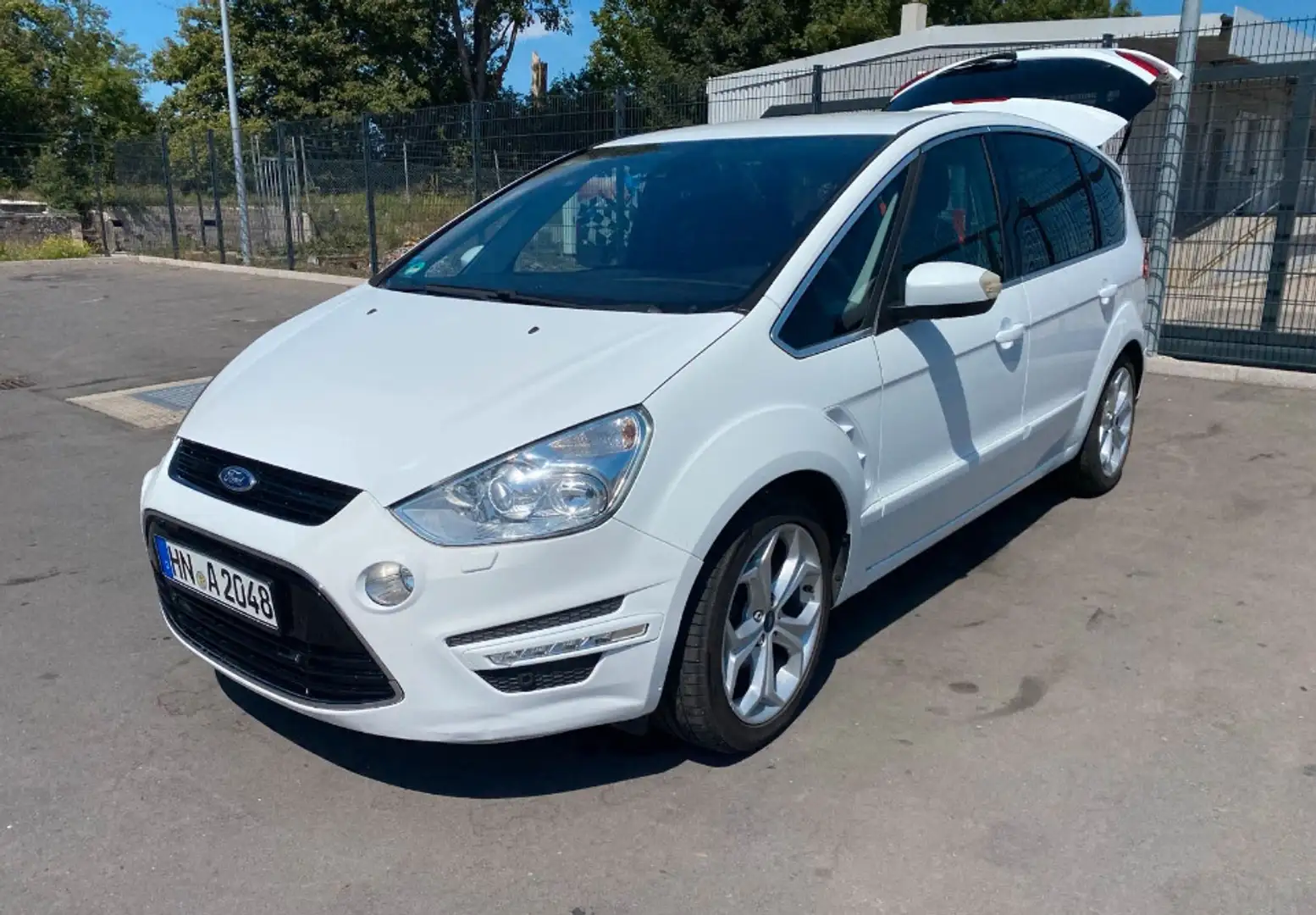Ford S-Max 2.2 TDCi DPF Durashift-6-tronic Titanium - 1