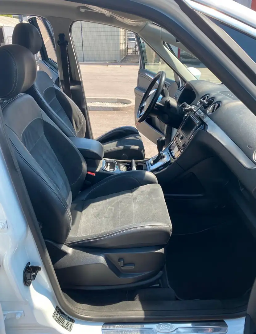 Ford S-Max 2.2 TDCi DPF Durashift-6-tronic Titanium - 2