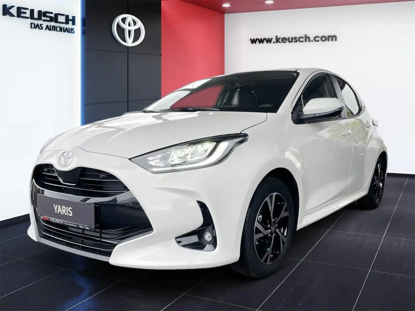 Toyota Yaris - 1,5 l, 116 PS 5-tg. Active Drive+CP+SP Bianco - 1