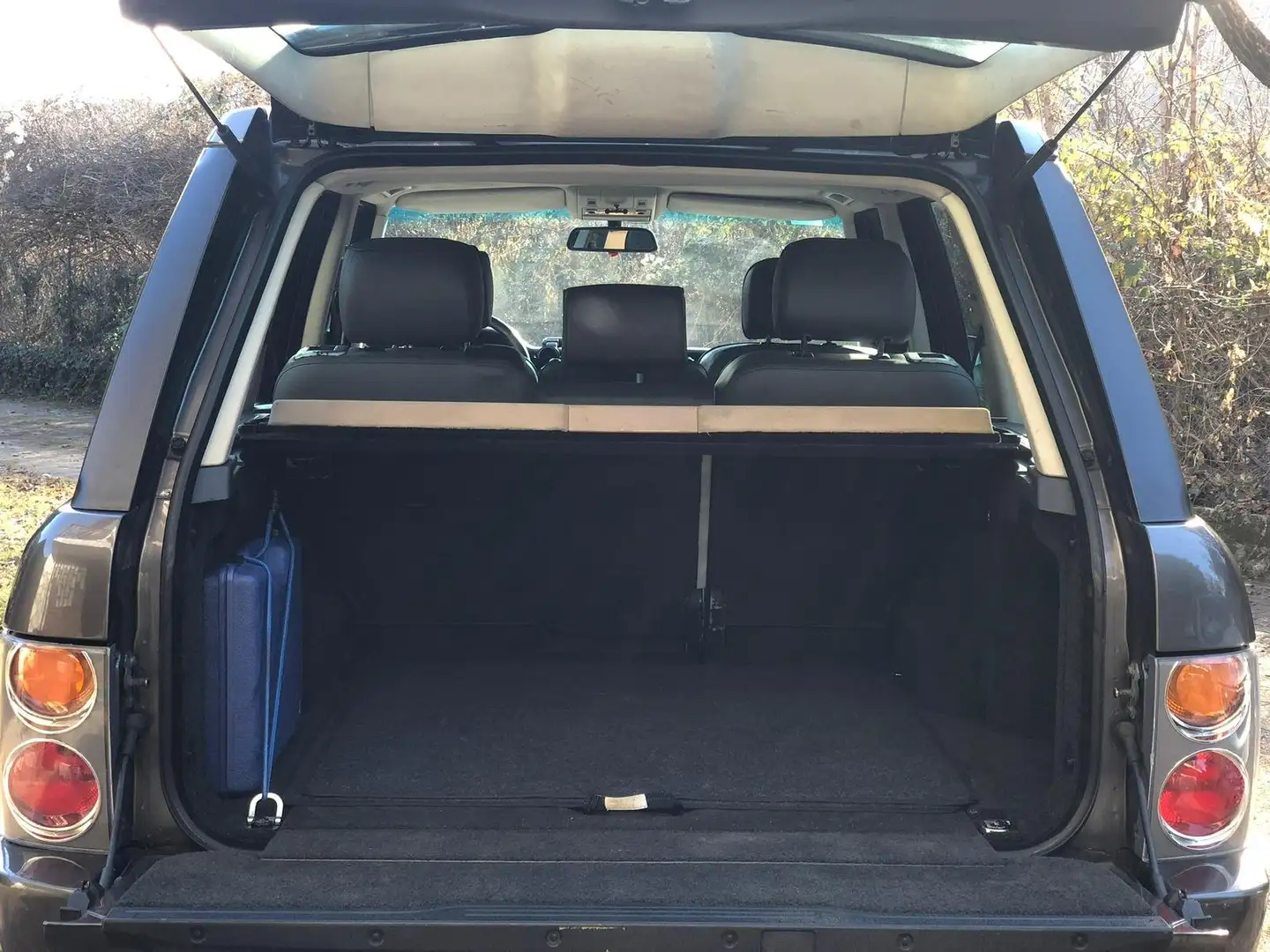 Land Rover Range Rover L322 Grau - 2