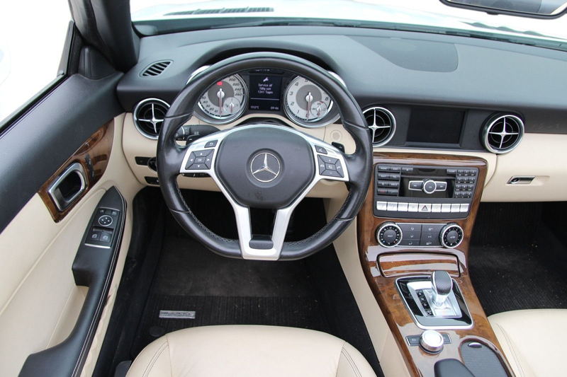 Mercedes-Benz SLK 200 Roadster/Panoramad./Leder beige/Airscarf — photo 15