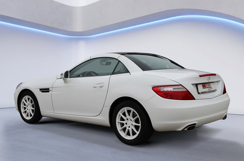 Mercedes-Benz SLK 200 Roadster/Panoramad./Leder beige/Airscarf — photo 7