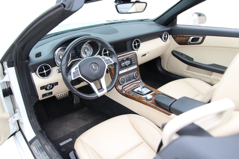 Mercedes-Benz SLK 200 Roadster/Panoramad./Leder beige/Airscarf — photo 14