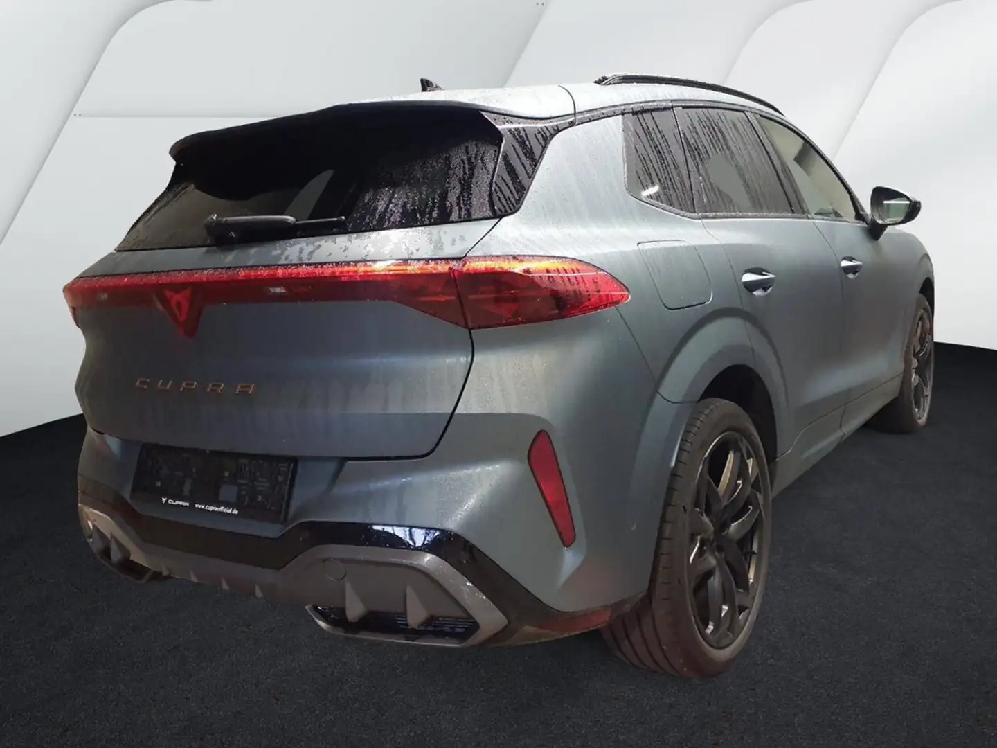 CUPRA Terramar TSI 1.5 e-Hybrid America's Cup AHK Grau - 2