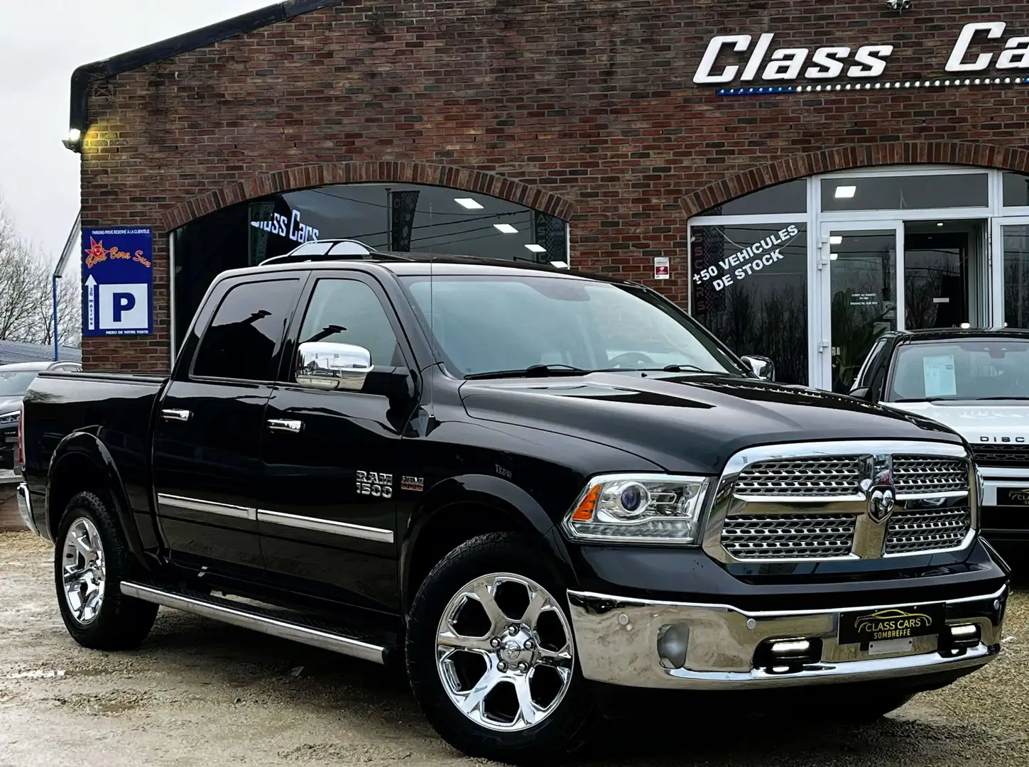 Dodge RAM 5.7 LARAMIE LPG TVA/BTW TOIT OUVRANT CAM RADARS Noir - 2