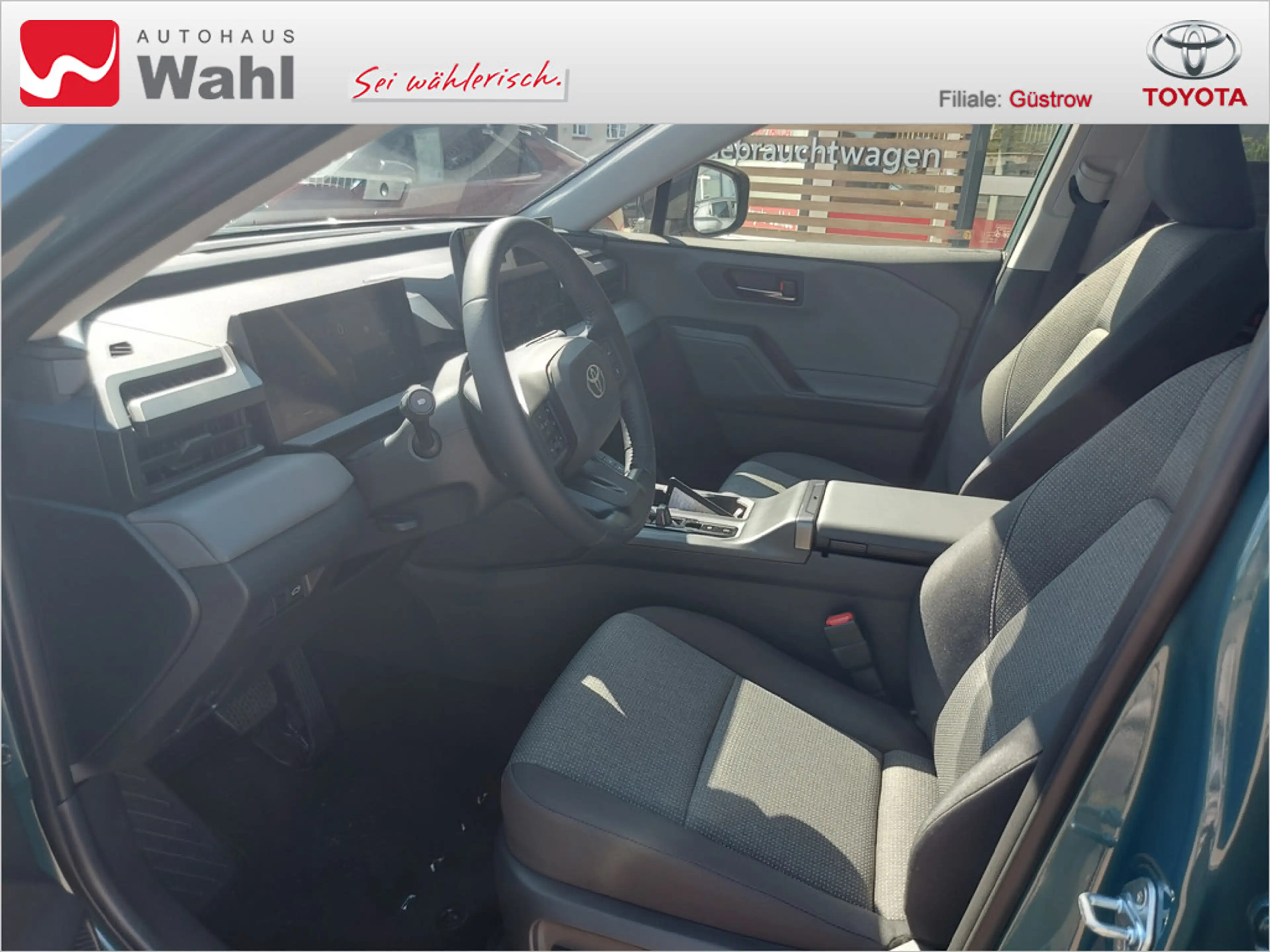 Toyota RAV 4 2.5 Hybrid Teamplayer 4x4 — photo 13
