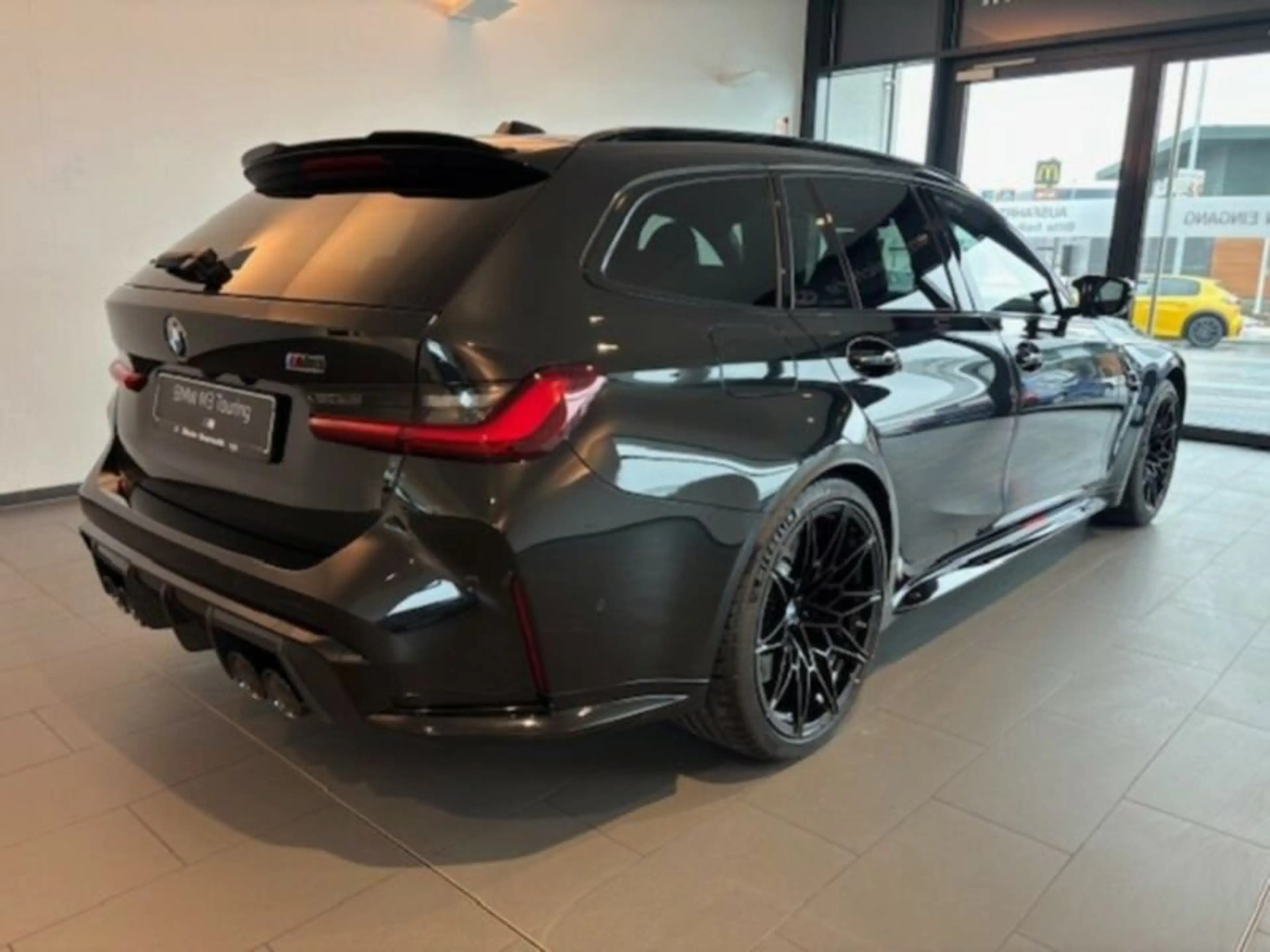 BMW M3 Competition Touring mit M x — photo 5