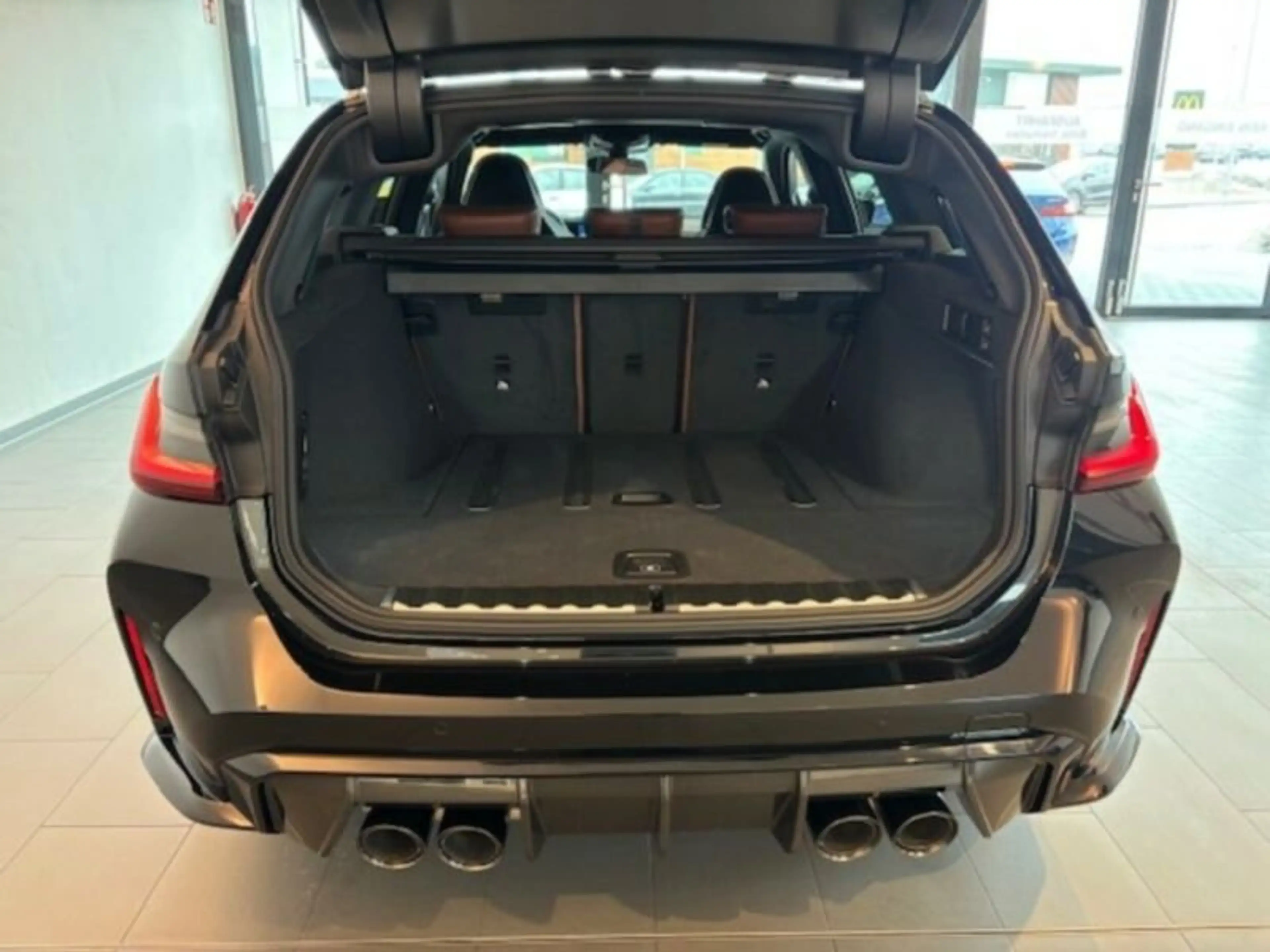 BMW M3 Competition Touring mit M x — photo 9