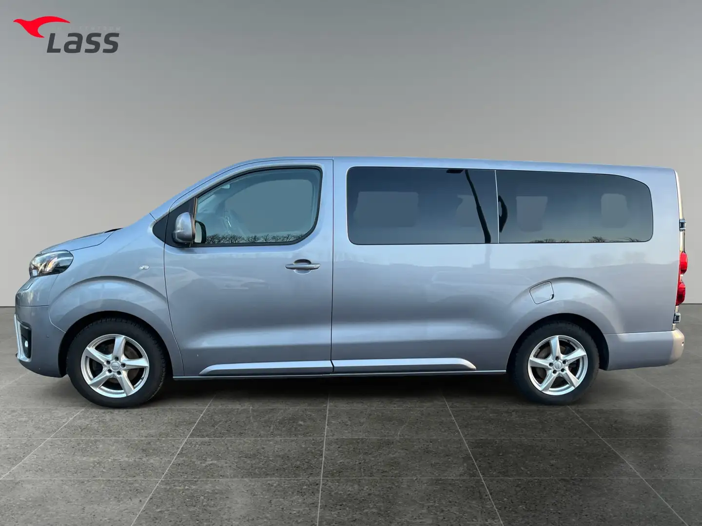 Toyota Proace Verso 2.0 D4D L2 Shuttle Comfort Argento - 2