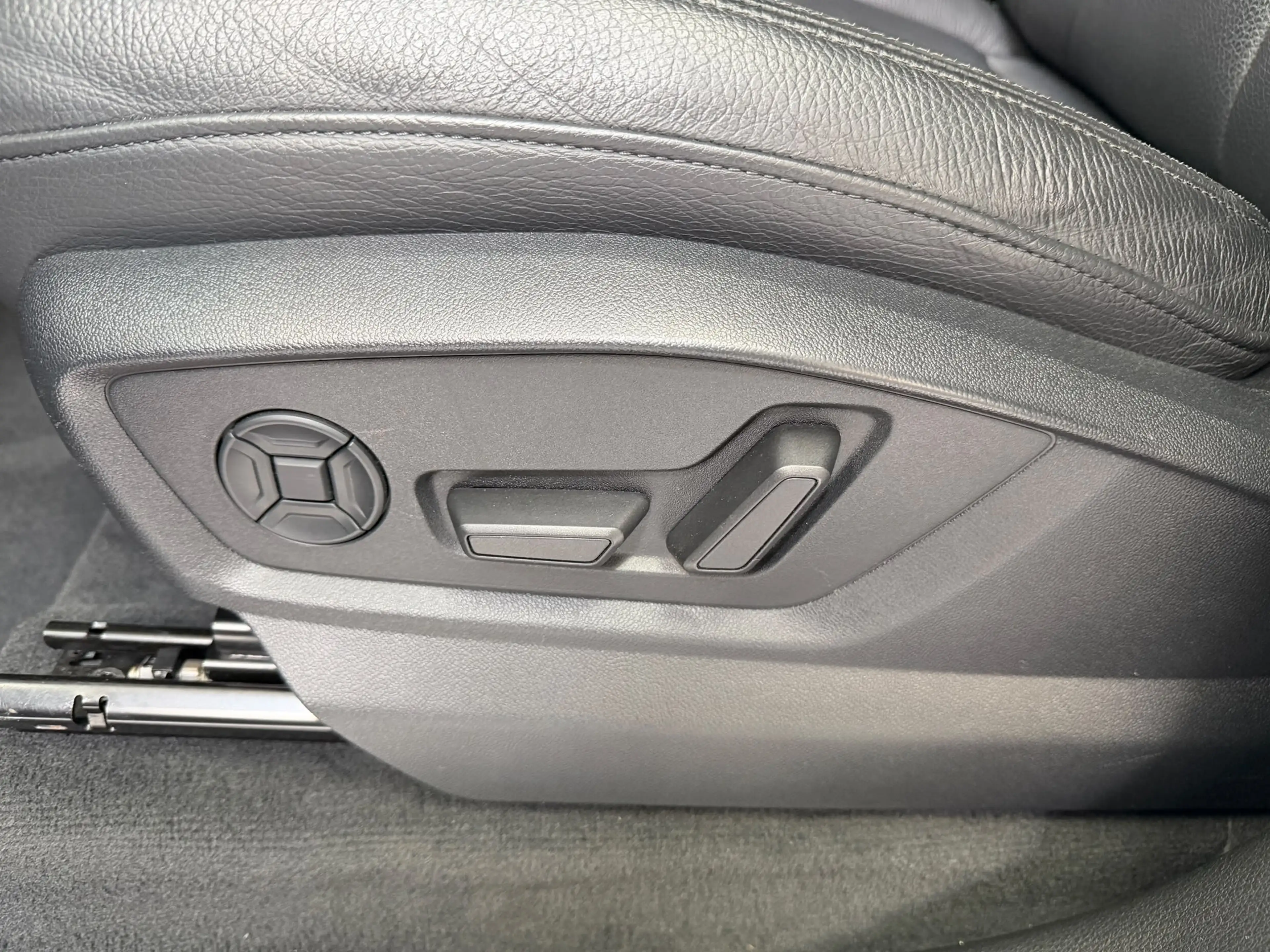Audi Q7 55 TFSI quattro S-LINE AIR*ACC*HUD*MEMO*360° — photo 12