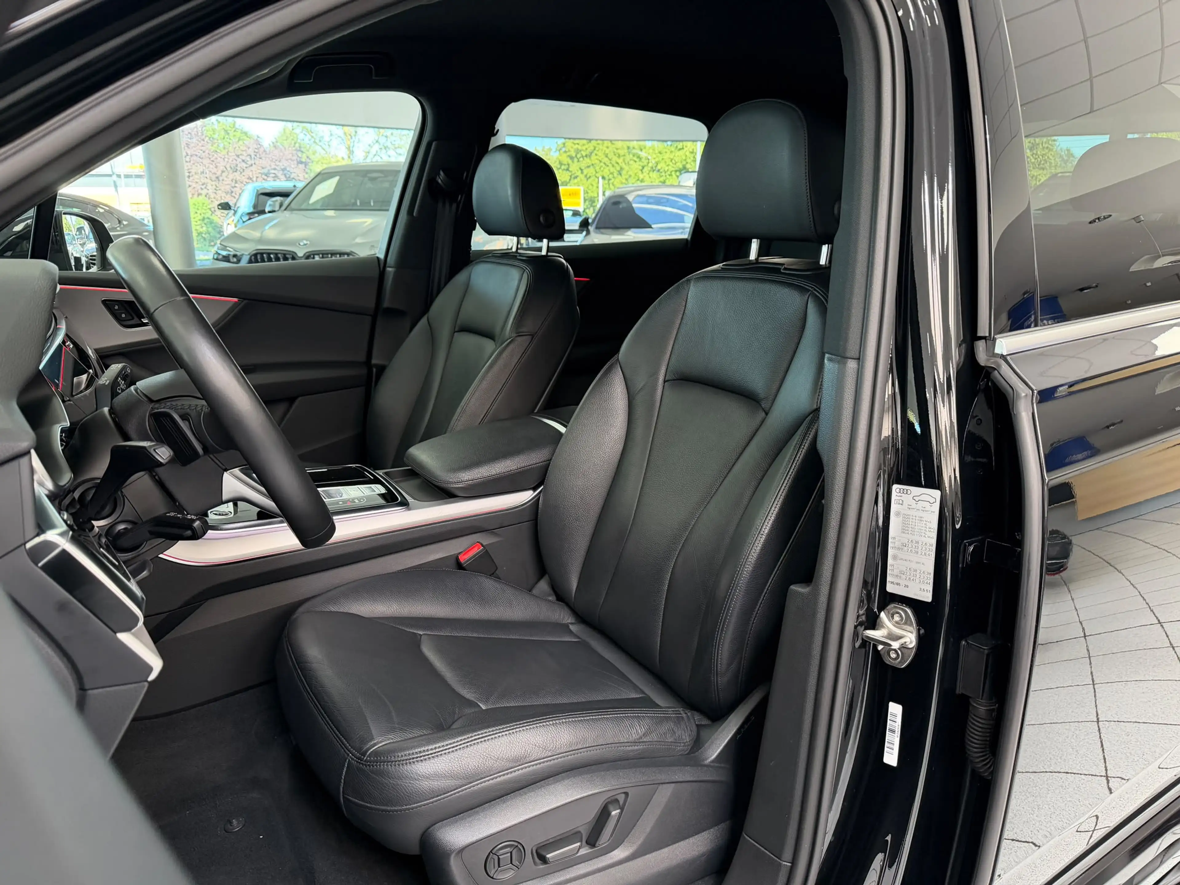 Audi Q7 55 TFSI quattro S-LINE AIR*ACC*HUD*MEMO*360° — photo 11