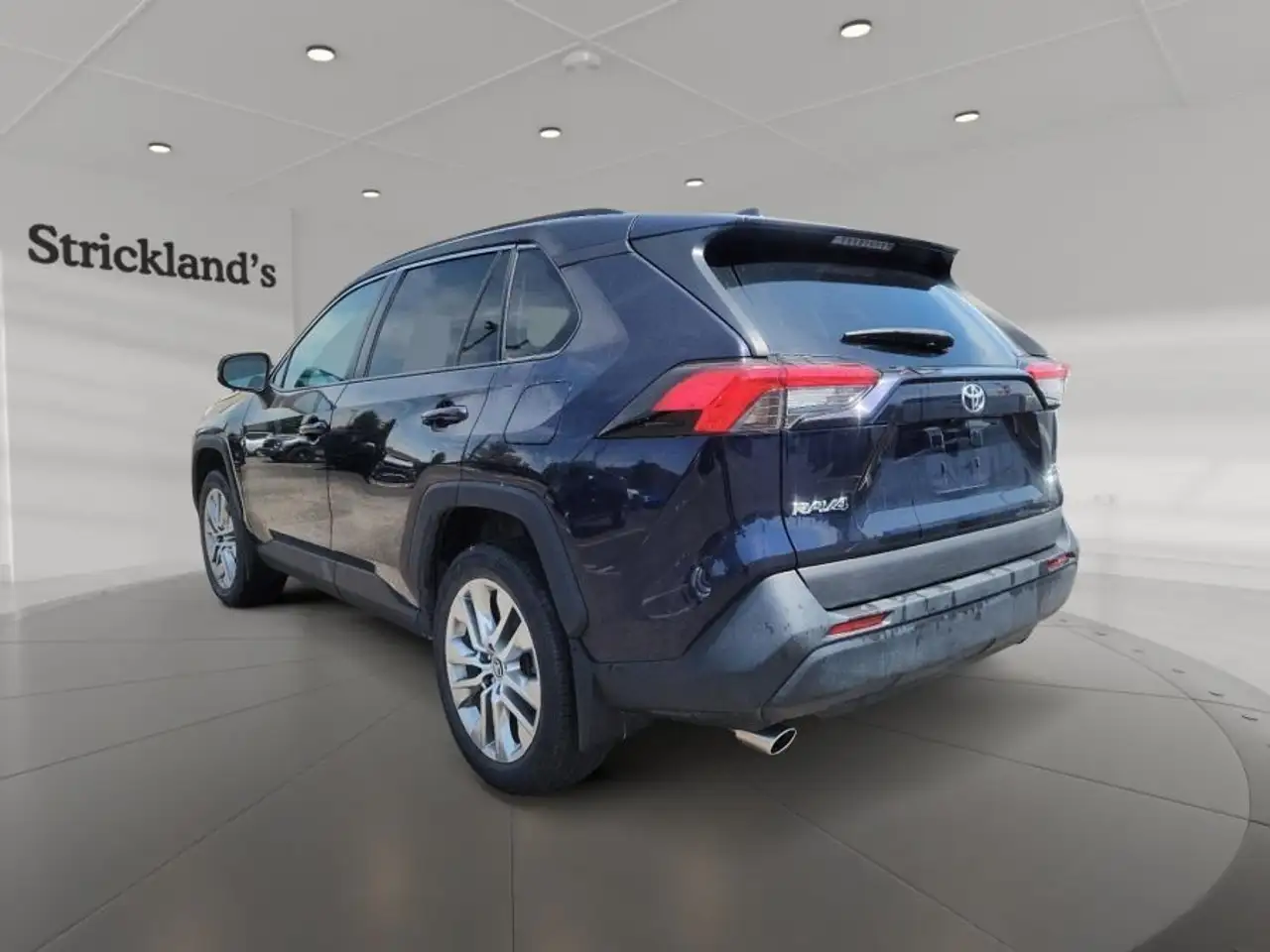 Toyota RAV 4 снимка Toyota RAV 4