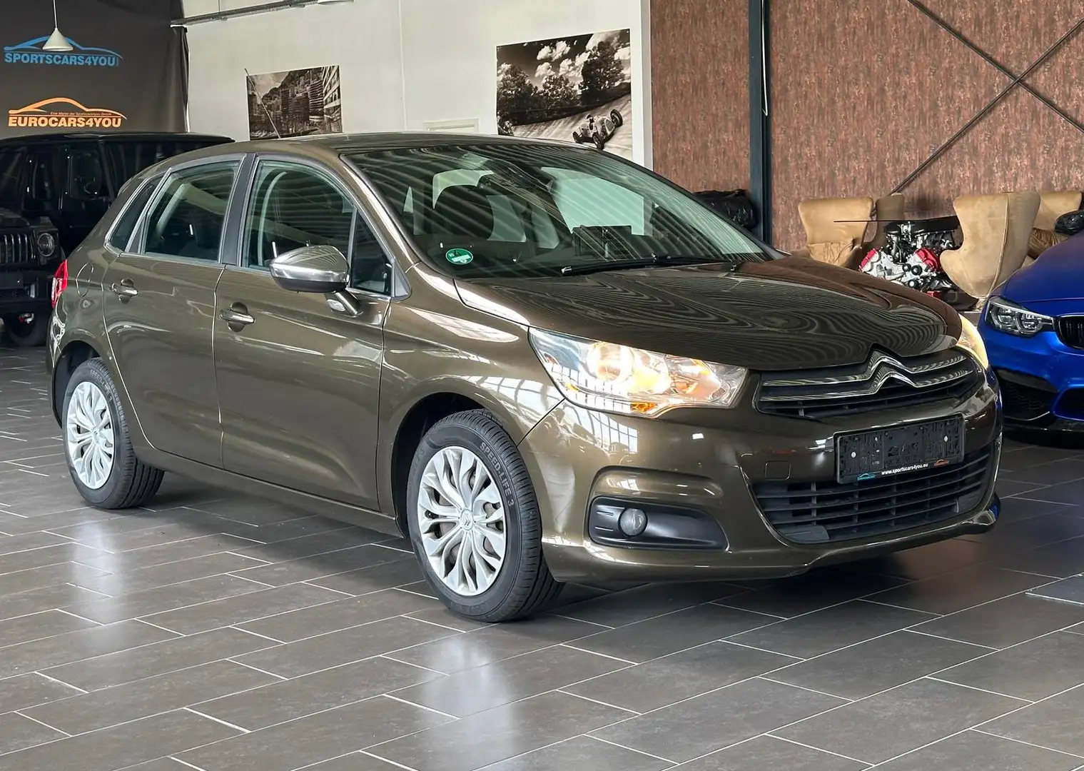 Citroen C4 1.2 e-THP / PureTech, PDC, Klima, Navi, App Brun - 1
