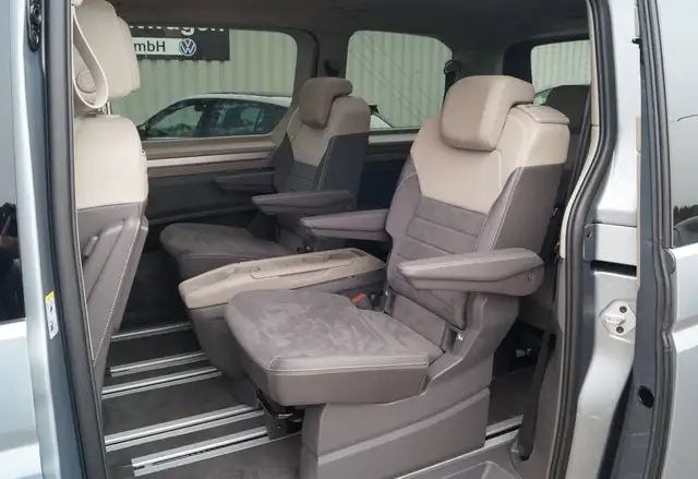 Volkswagen T7 Multivan VW T7 Multivan Edition TDI Ansicht 14