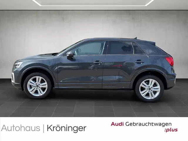 Audi Q2 view 3