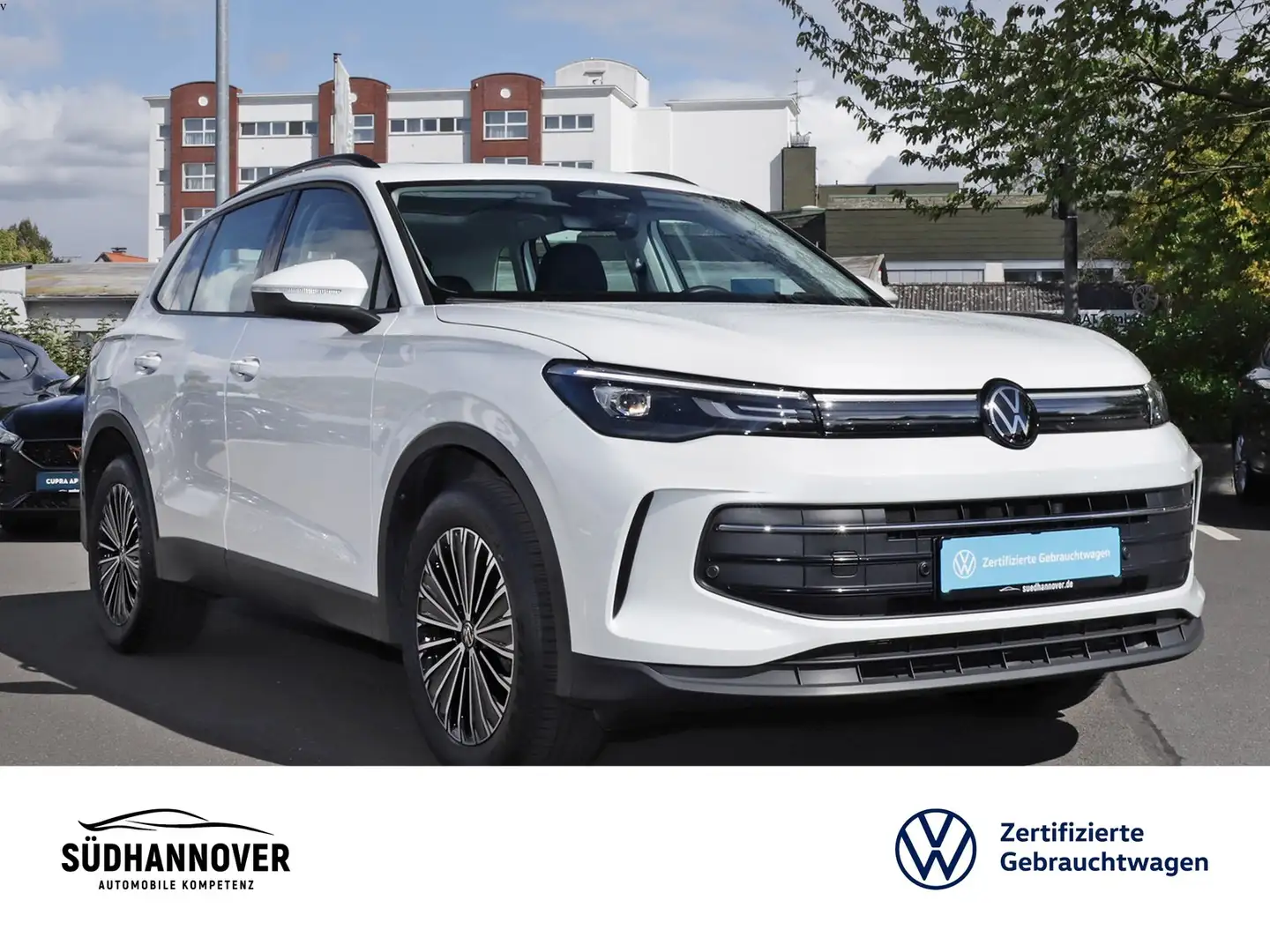 Volkswagen Tiguan Life 2.0 TDI DSG PANO+AHK+NAVI+LED+SHZ Weiß - 2