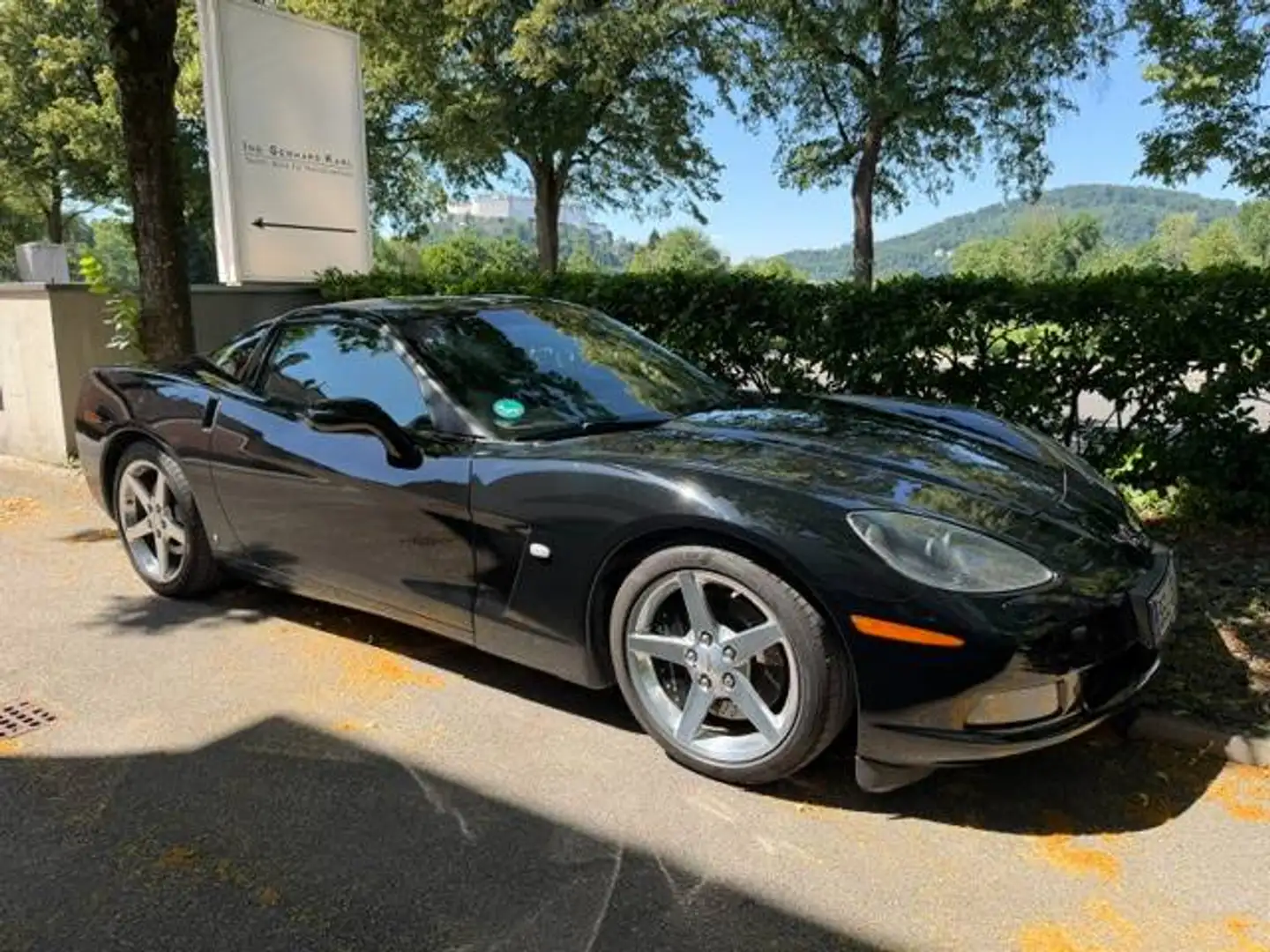 Corvette C6 Coupe Corvette Coupé 6,0 V8 Aut. Schwarz - 2