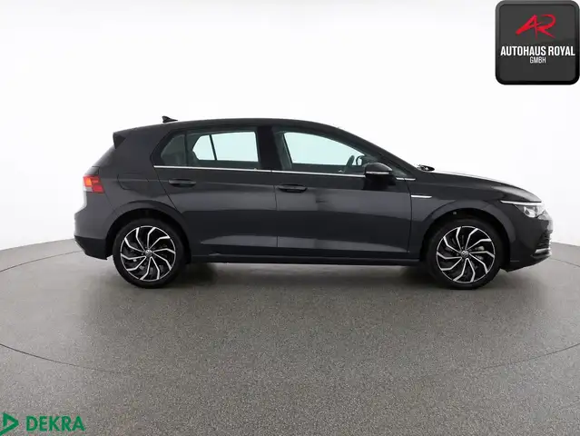 Volkswagen Golf view 6