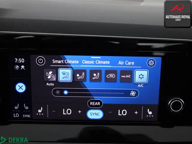 Volkswagen Golf view 19