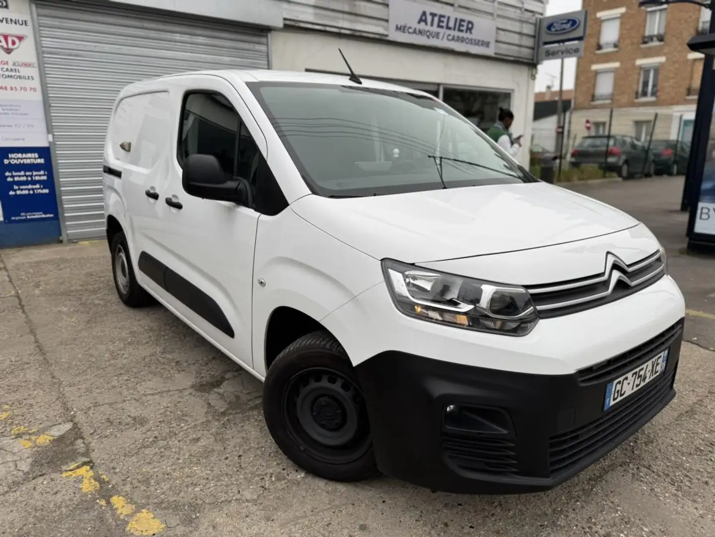 Citroen Berlingo 1.5 BlueHDi 100 Blanc - 2