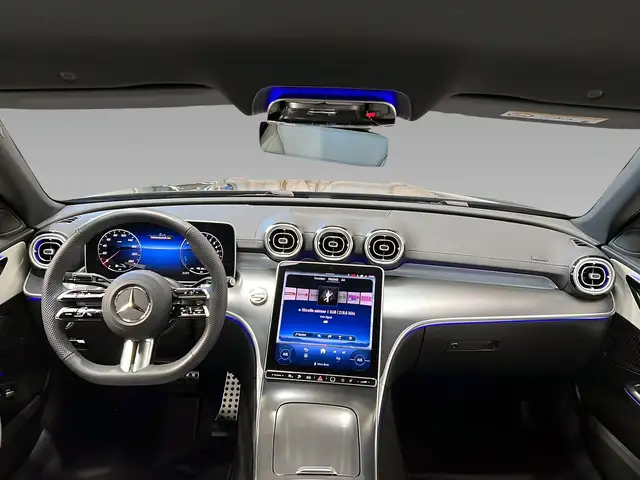 Mercedes-Benz C-Class view 11