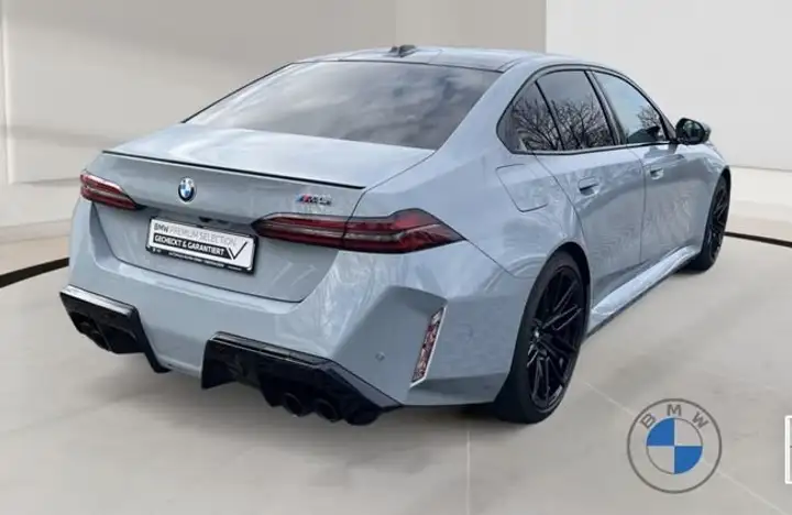 BMW M5 2025, foto 5