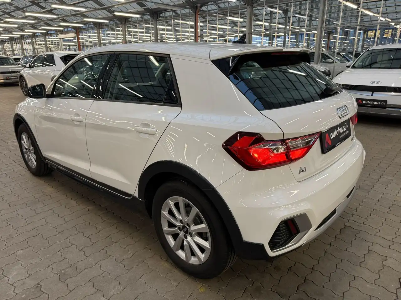 Audi A1 30 citycarver 1.0.TFSI Bluetooth|Klimaanlage 4
